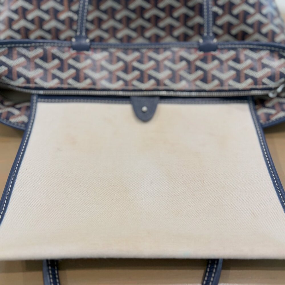 Authentic Goyard Artois PM Tote in Navy Blue – Lightly Used - Picture 7 of 9